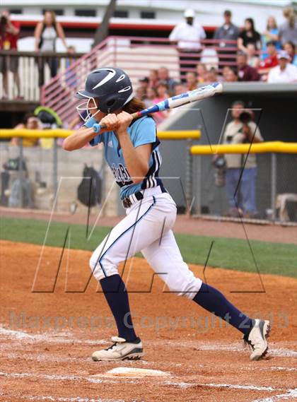 Thumbnail 2 in Deer Park vs Brazoswood (UIL 5A Regional Playoff) photogallery.
