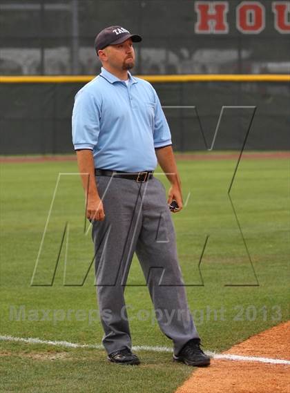 Thumbnail 1 in Deer Park vs Brazoswood (UIL 5A Regional Playoff) photogallery.