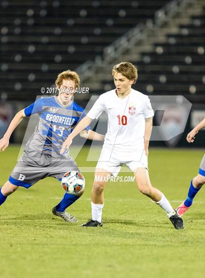 Thumbnail 1 in Denver East vs. Broomfield (CHSAA 5A Final) photogallery.