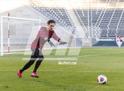 Thumbnail 1 in Denver East vs. Broomfield (CHSAA 5A Final) photogallery.