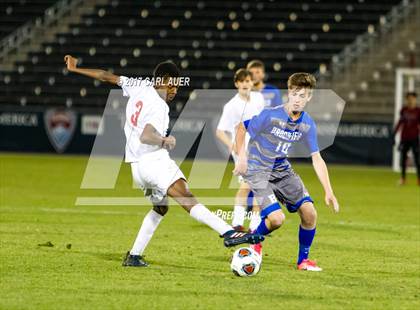 Thumbnail 3 in Denver East vs. Broomfield (CHSAA 5A Final) photogallery.