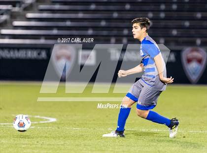 Thumbnail 3 in Denver East vs. Broomfield (CHSAA 5A Final) photogallery.