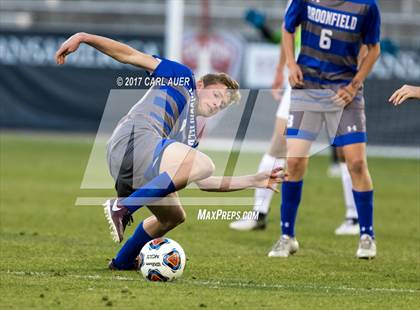 Thumbnail 1 in Denver East vs. Broomfield (CHSAA 5A Final) photogallery.