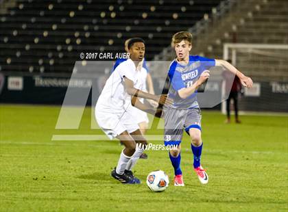Thumbnail 1 in Denver East vs. Broomfield (CHSAA 5A Final) photogallery.