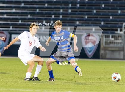 Thumbnail 3 in Denver East vs. Broomfield (CHSAA 5A Final) photogallery.