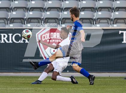 Thumbnail 2 in Denver East vs. Broomfield (CHSAA 5A Final) photogallery.