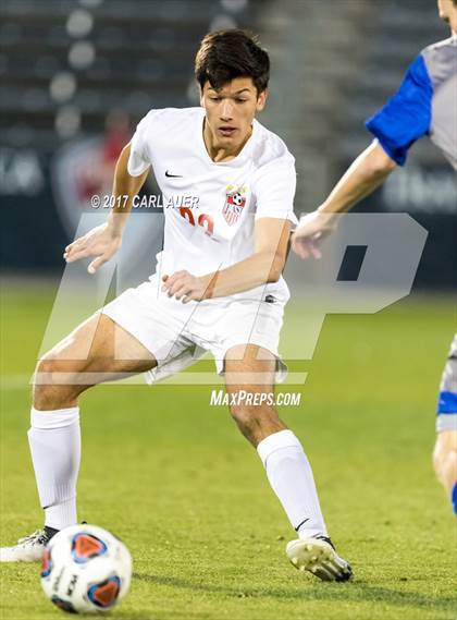 Thumbnail 3 in Denver East vs. Broomfield (CHSAA 5A Final) photogallery.