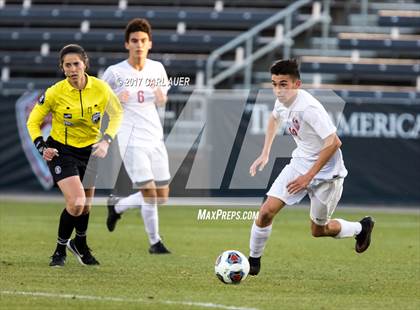 Thumbnail 1 in Denver East vs. Broomfield (CHSAA 5A Final) photogallery.