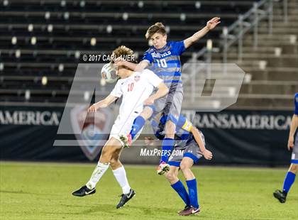 Thumbnail 3 in Denver East vs. Broomfield (CHSAA 5A Final) photogallery.