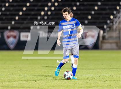 Thumbnail 2 in Denver East vs. Broomfield (CHSAA 5A Final) photogallery.