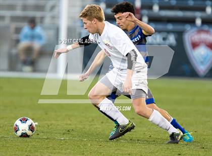 Thumbnail 3 in Denver East vs. Broomfield (CHSAA 5A Final) photogallery.