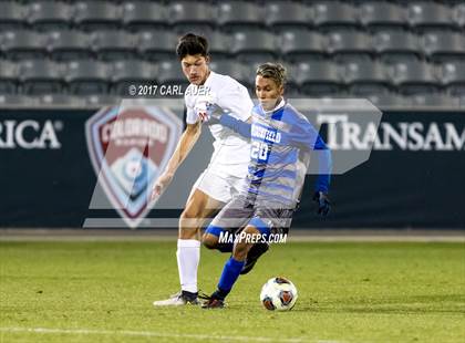 Thumbnail 3 in Denver East vs. Broomfield (CHSAA 5A Final) photogallery.