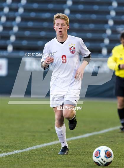 Thumbnail 1 in Denver East vs. Broomfield (CHSAA 5A Final) photogallery.