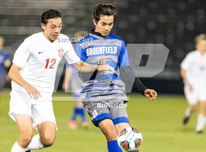 Thumbnail 1 in Denver East vs. Broomfield (CHSAA 5A Final) photogallery.