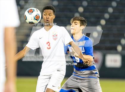 Thumbnail 2 in Denver East vs. Broomfield (CHSAA 5A Final) photogallery.