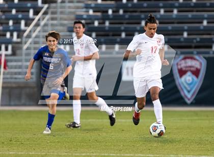 Thumbnail 3 in Denver East vs. Broomfield (CHSAA 5A Final) photogallery.
