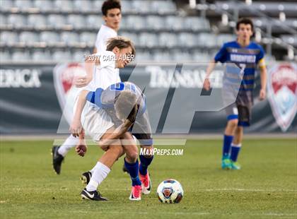 Thumbnail 3 in Denver East vs. Broomfield (CHSAA 5A Final) photogallery.