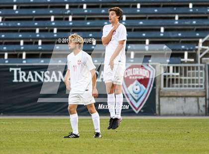 Thumbnail 1 in Denver East vs. Broomfield (CHSAA 5A Final) photogallery.