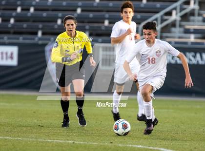 Thumbnail 2 in Denver East vs. Broomfield (CHSAA 5A Final) photogallery.
