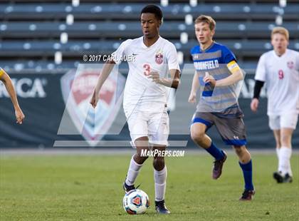 Thumbnail 2 in Denver East vs. Broomfield (CHSAA 5A Final) photogallery.