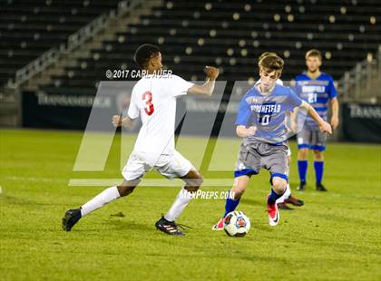 Thumbnail 2 in Denver East vs. Broomfield (CHSAA 5A Final) photogallery.