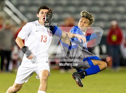 Thumbnail 2 in Denver East vs. Broomfield (CHSAA 5A Final) photogallery.