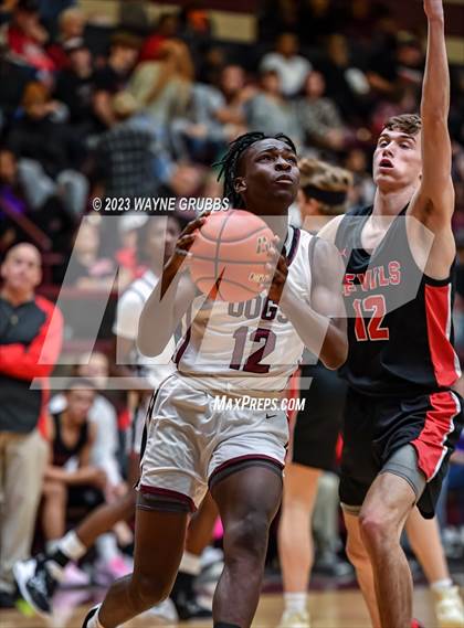 Thumbnail 2 in Jefferson vs. Chapel Hill (Holiday Hoops Classic) photogallery.