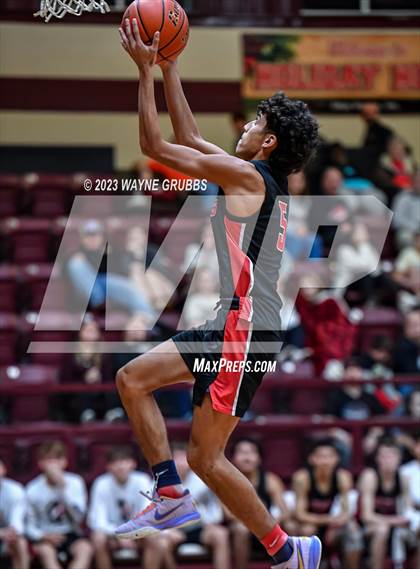 Thumbnail 1 in Jefferson vs. Chapel Hill (Holiday Hoops Classic) photogallery.