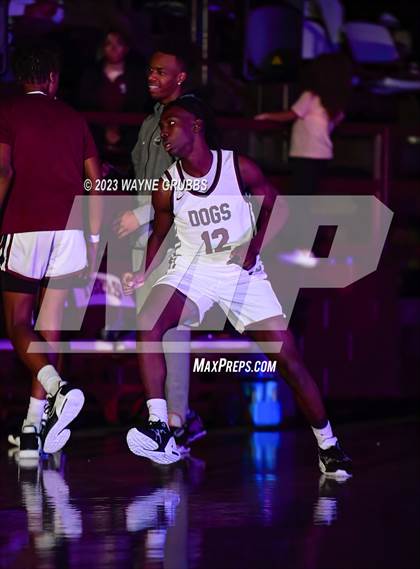 Thumbnail 1 in Jefferson vs. Chapel Hill (Holiday Hoops Classic) photogallery.