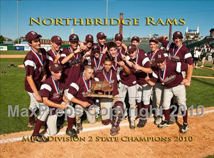Thumbnail 1 in Duxbury vs. Northbridge (MIAA Division 2 Final) photogallery.