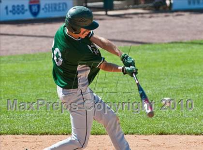 Thumbnail 3 in Duxbury vs. Northbridge (MIAA Division 2 Final) photogallery.