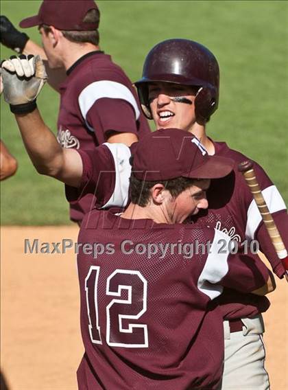 Thumbnail 3 in Duxbury vs. Northbridge (MIAA Division 2 Final) photogallery.