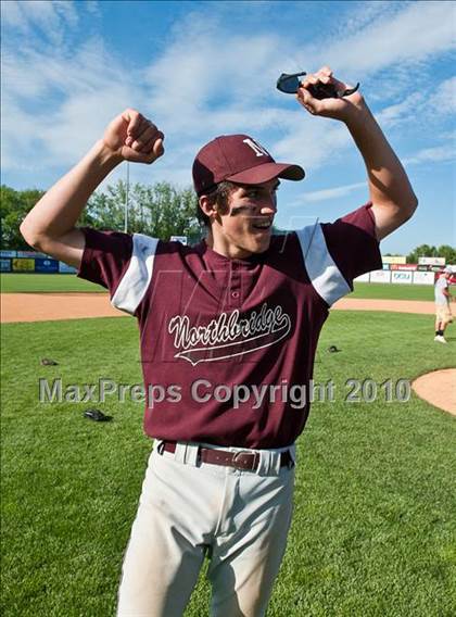 Thumbnail 1 in Duxbury vs. Northbridge (MIAA Division 2 Final) photogallery.