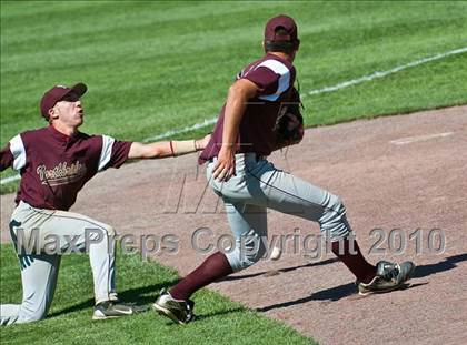 Thumbnail 1 in Duxbury vs. Northbridge (MIAA Division 2 Final) photogallery.