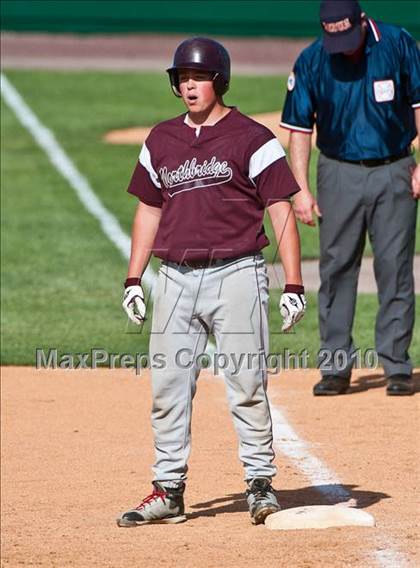 Thumbnail 1 in Duxbury vs. Northbridge (MIAA Division 2 Final) photogallery.