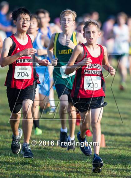 Thumbnail 3 in Monroe Parker Invitational photogallery.