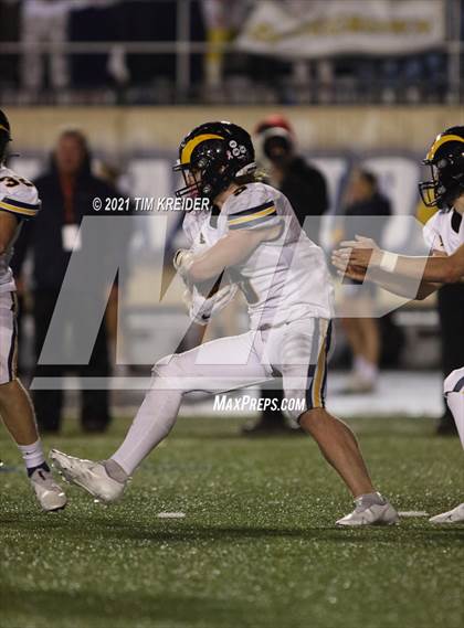 Thumbnail 2 in Mt. Lebanon vs. St. Joseph's Prep (PIAA 6A Final) photogallery.