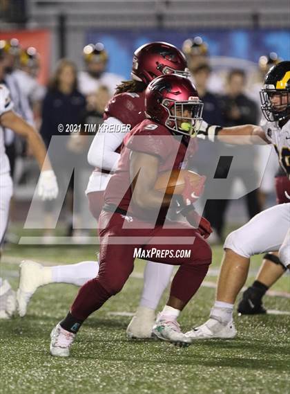 Thumbnail 1 in Mt. Lebanon vs. St. Joseph's Prep (PIAA 6A Final) photogallery.
