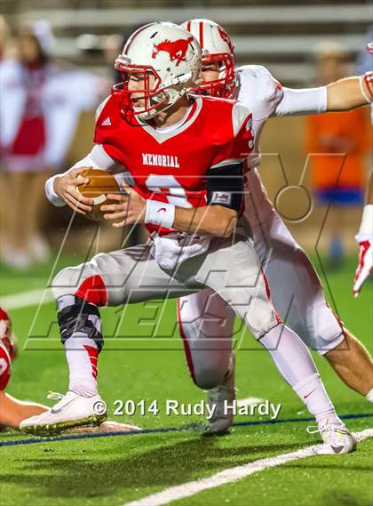 Thumbnail 2 in Katy vs. Memorial (UIL 6A D2 Area Playoff) photogallery.