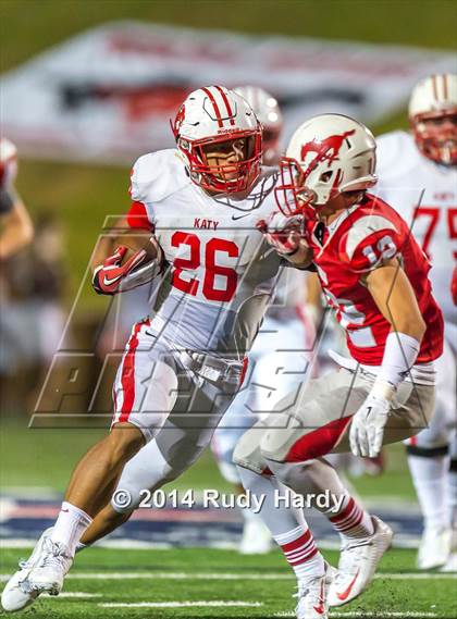 Thumbnail 3 in Katy vs. Memorial (UIL 6A D2 Area Playoff) photogallery.