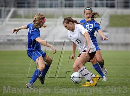 Thumbnail 3 in Cheyenne Mountain vs. Broomfield (CHSAA 4A Final) photogallery.