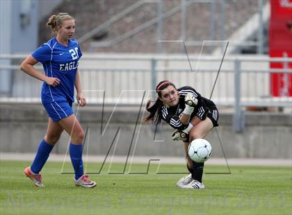 Thumbnail 1 in Cheyenne Mountain vs. Broomfield (CHSAA 4A Final) photogallery.