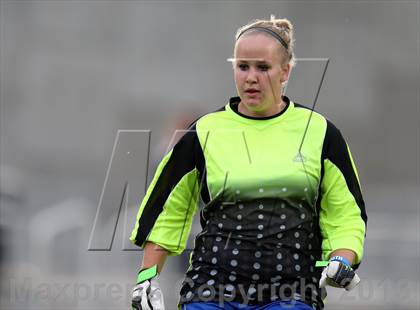 Thumbnail 3 in Cheyenne Mountain vs. Broomfield (CHSAA 4A Final) photogallery.