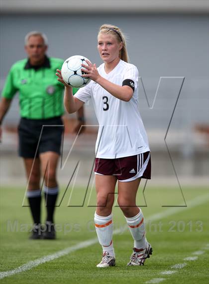 Thumbnail 1 in Cheyenne Mountain vs. Broomfield (CHSAA 4A Final) photogallery.