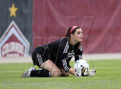 Thumbnail 3 in Cheyenne Mountain vs. Broomfield (CHSAA 4A Final) photogallery.