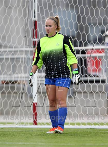Thumbnail 3 in Cheyenne Mountain vs. Broomfield (CHSAA 4A Final) photogallery.