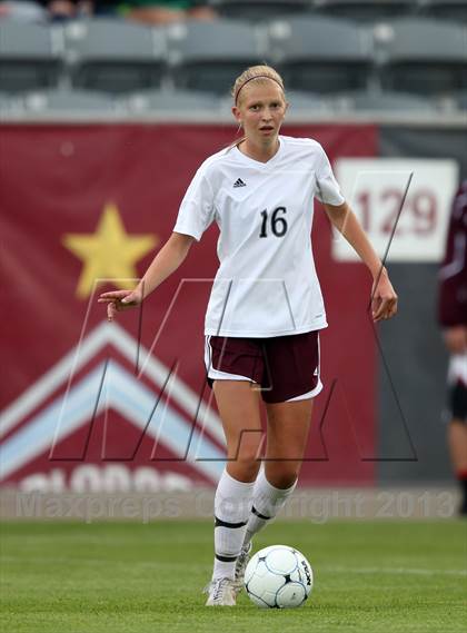 Thumbnail 3 in Cheyenne Mountain vs. Broomfield (CHSAA 4A Final) photogallery.