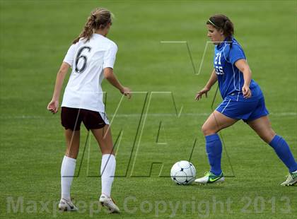Thumbnail 3 in Cheyenne Mountain vs. Broomfield (CHSAA 4A Final) photogallery.