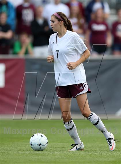 Thumbnail 3 in Cheyenne Mountain vs. Broomfield (CHSAA 4A Final) photogallery.