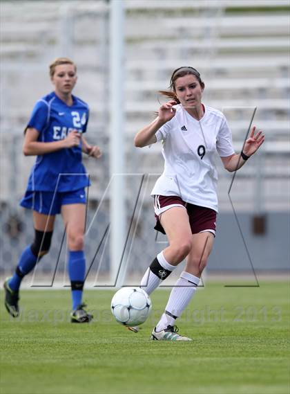 Thumbnail 1 in Cheyenne Mountain vs. Broomfield (CHSAA 4A Final) photogallery.